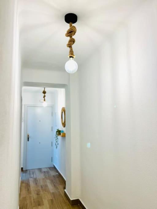 New Spacious And Cozy Apartment - Málaga Exteriör bild